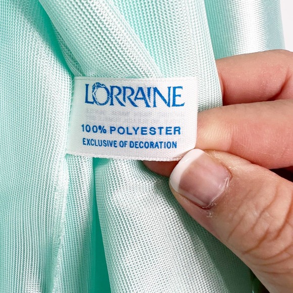 Vintage Lorraine green satin dressing gown robe embroidered flower 80s 90s Small - Picture 5 of 8